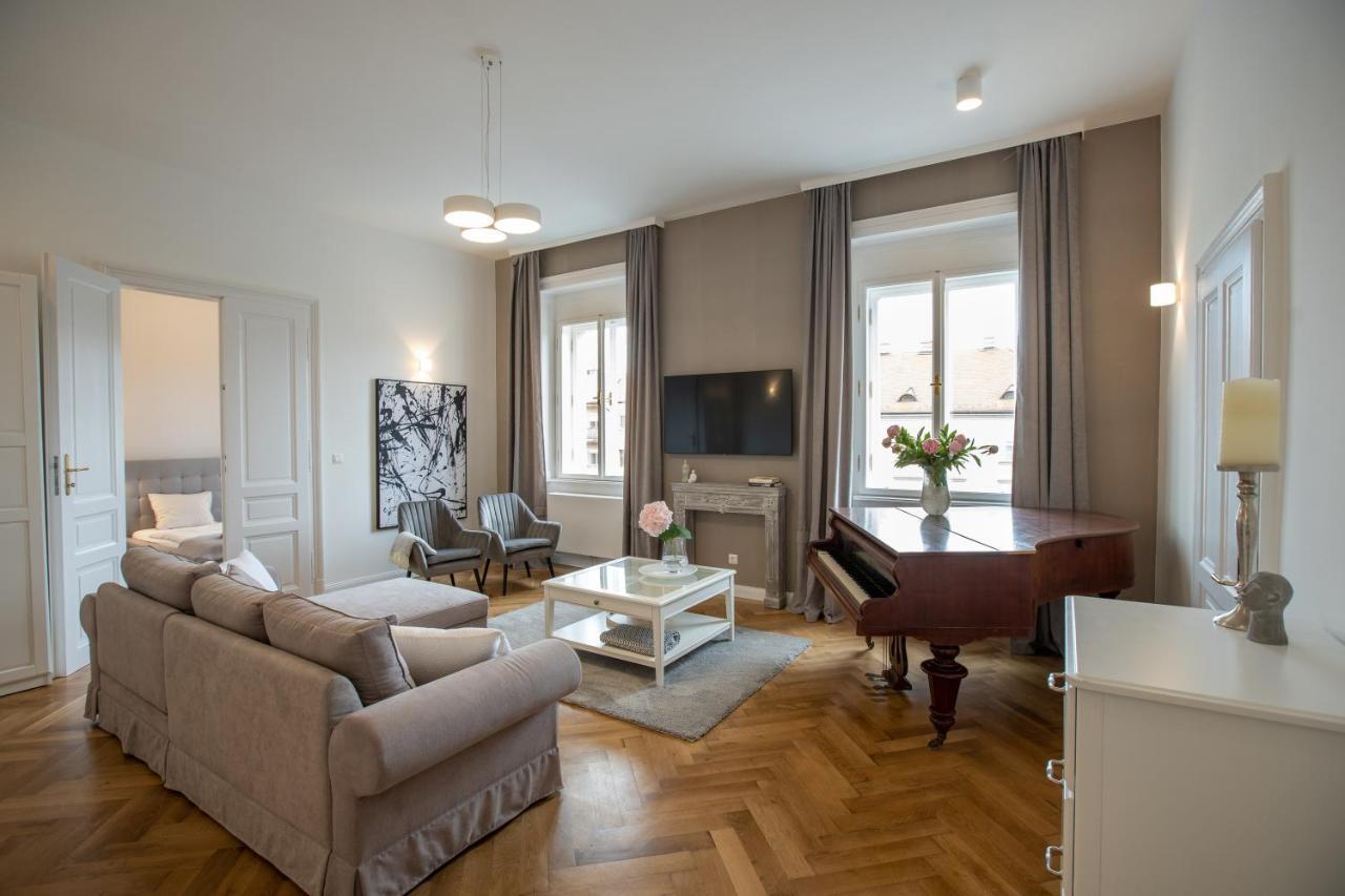 El Gusto Homes Town Sopron Zewnętrze zdjęcie